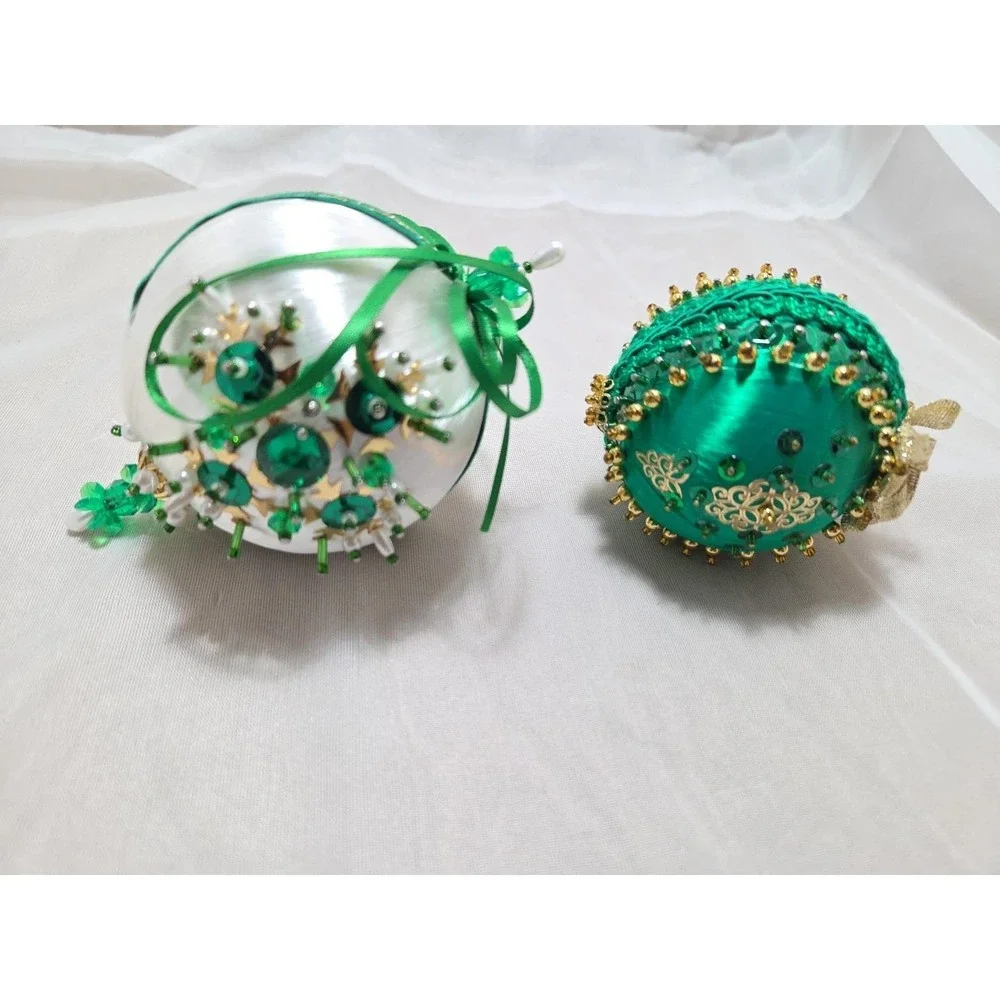 Unique White and Green Beaded Ornament - Intricate‎ Vintage Christmas